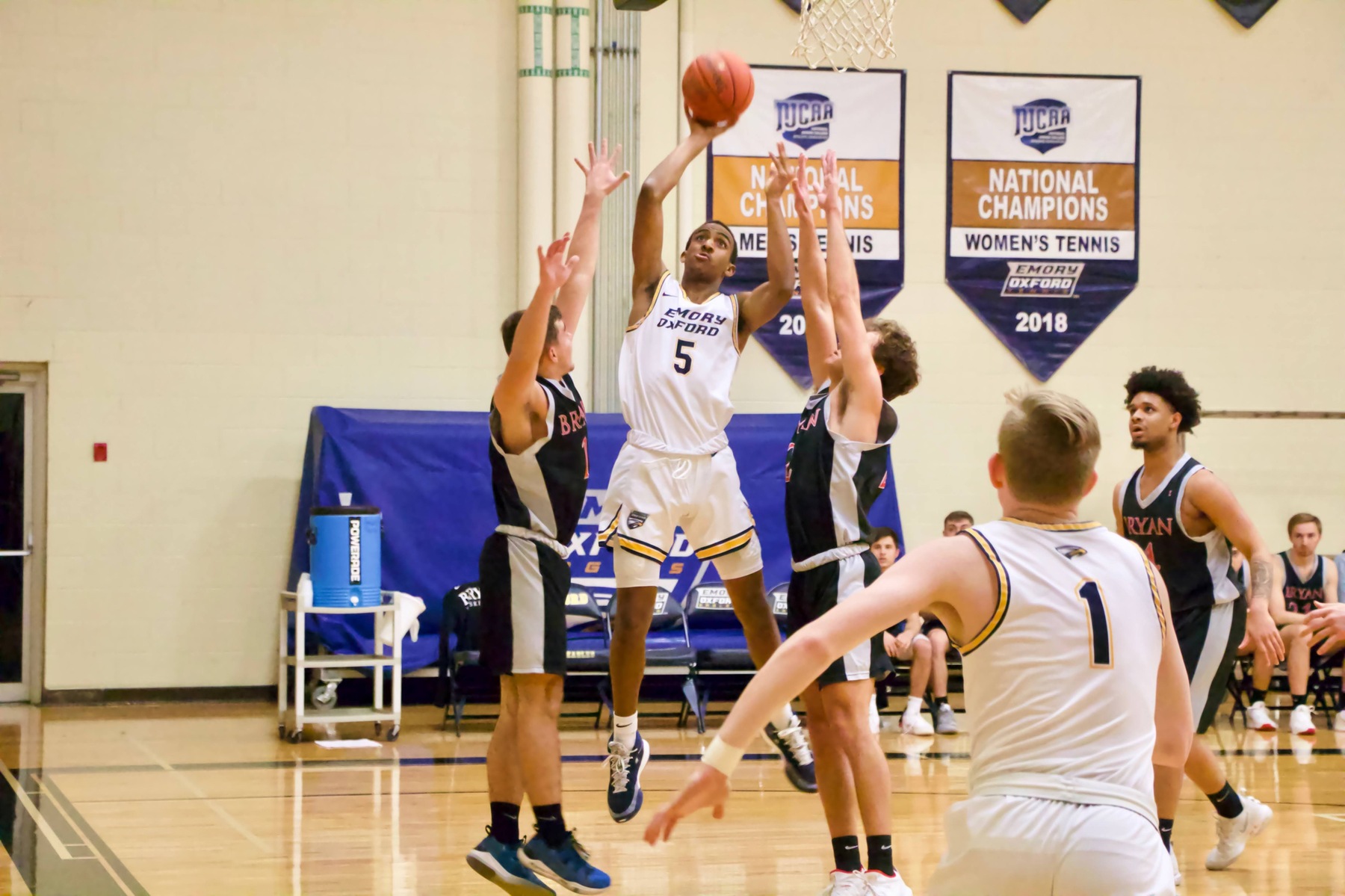 Men’s Basketball Ends Two-Game Skid